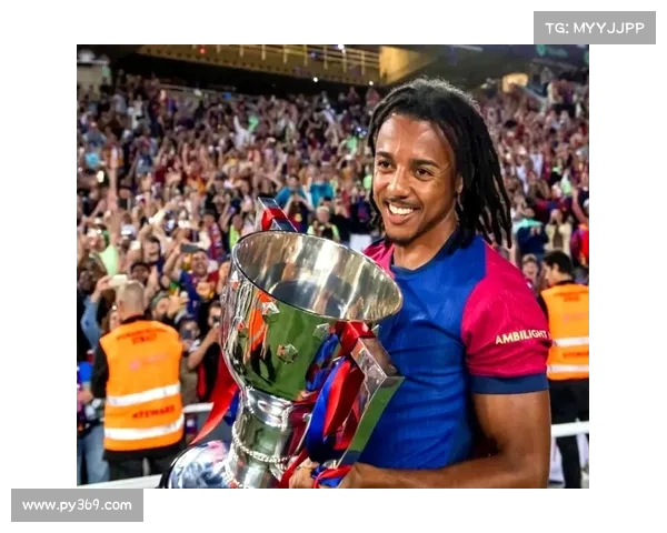 罗马诺：哈托今日体检后与切尔西签约至2032年